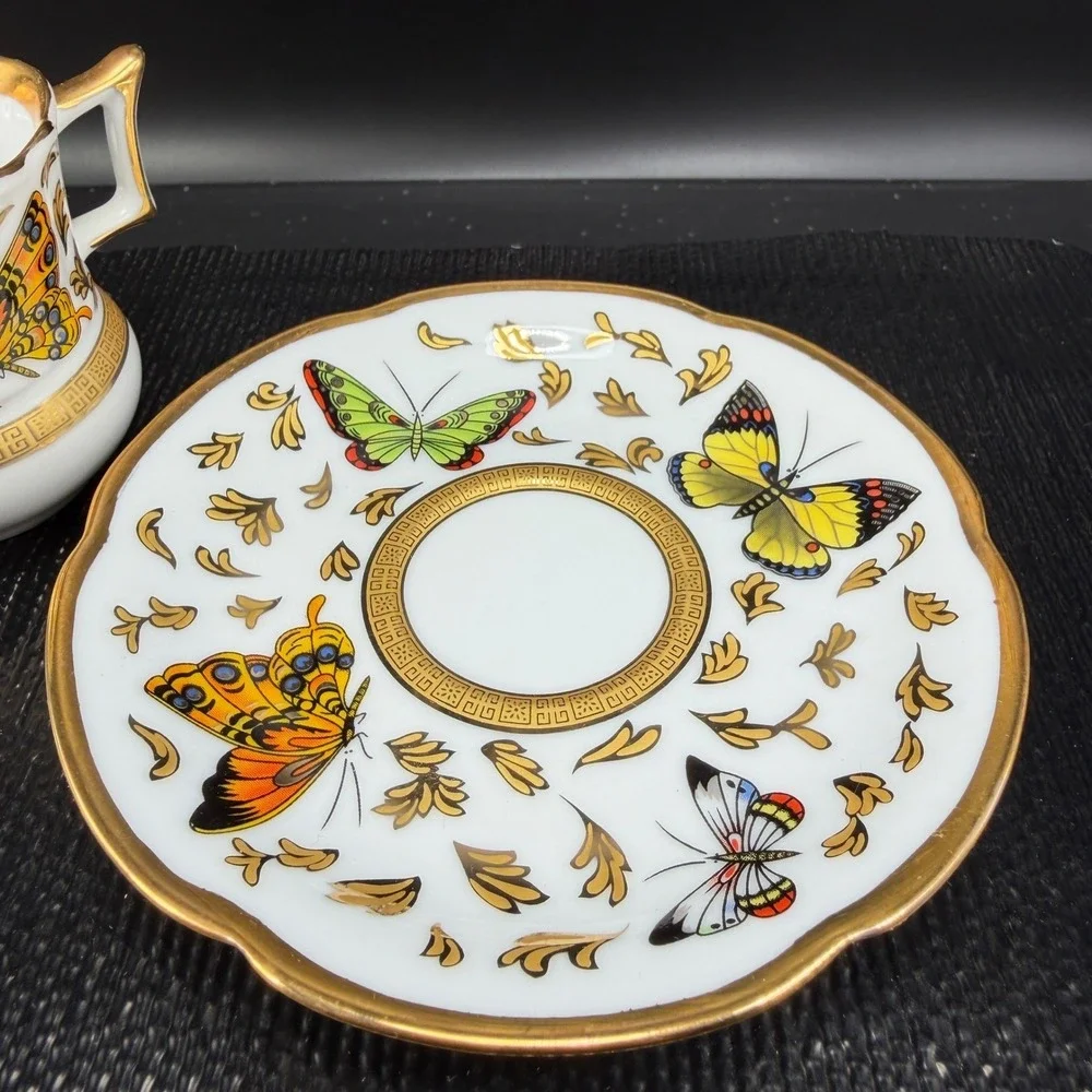 CC&T Butterfly Porcelain Espresso Cup and Saucer Set‎ Gold Gilt Trim 4 Piece